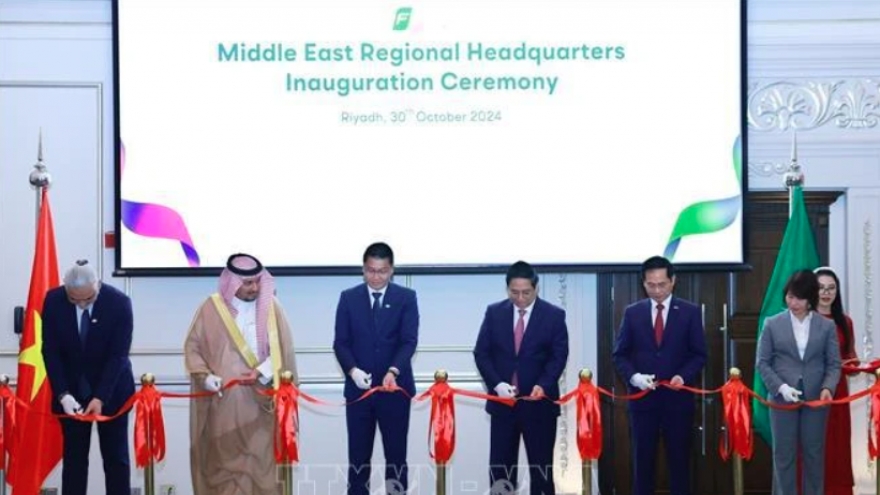 PM attends inauguration ceremony of FPT office in Middle East